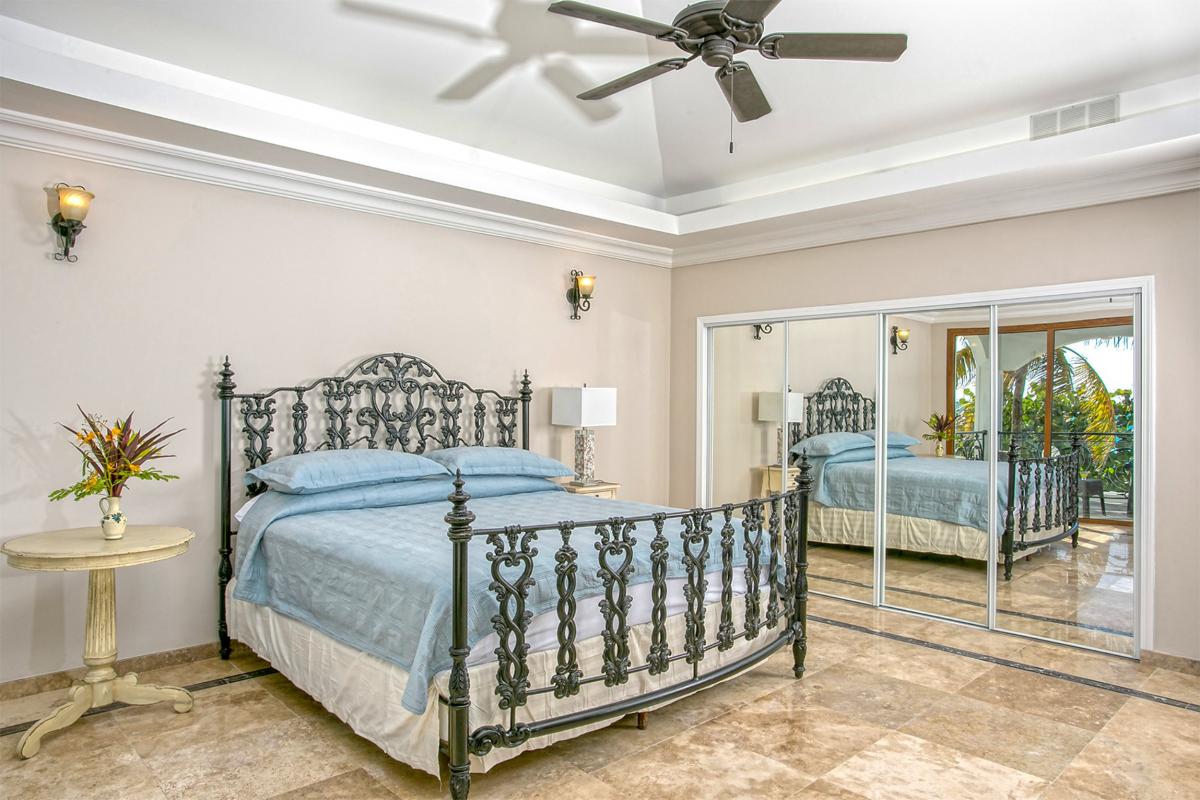 Villa rental St Martin - The bedroom 1